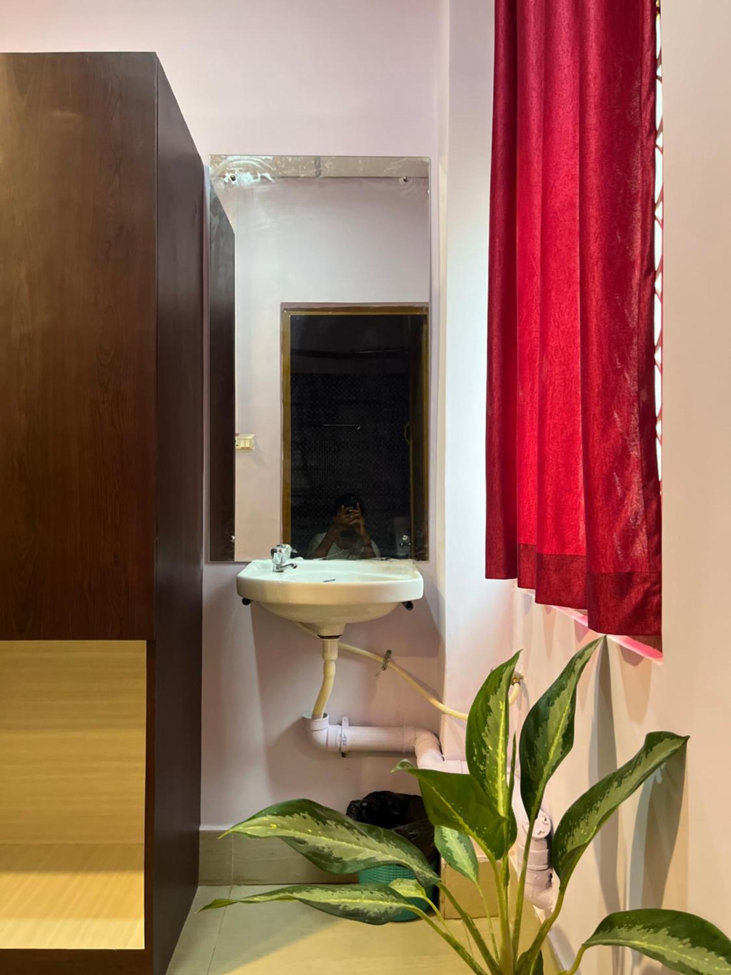 Purnima Residency Hotel Lakshmanpur Bagian luar foto